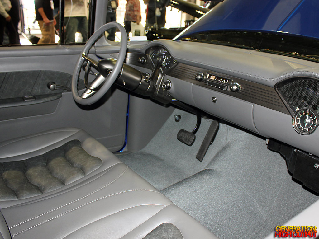 1955-chevy-nomad-interior