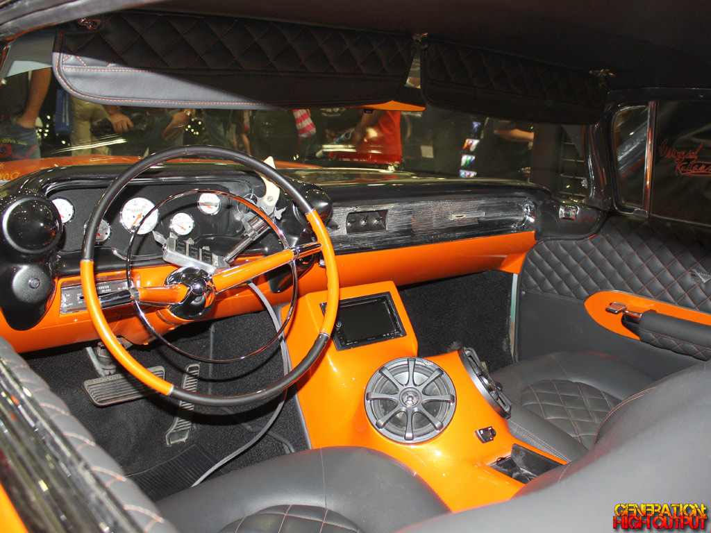 1960-cadillac-criminal-interior